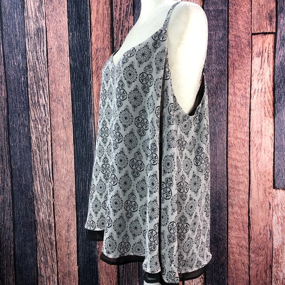 Torrid 2X Chiffon Double Layer Strappy Cami Tank - Picture 3 of 6